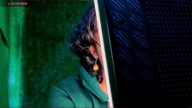 -BlueOpal- online show from 11, 10, 2025