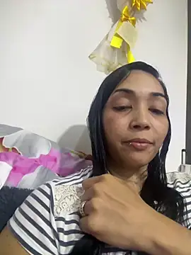 Snapshot of KassiaBlaze chatting on 3, 10, 2025 KassiaBlaze online show from 3, 10, 2025