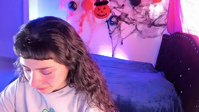 kitty  chs online show from 7, 11, 2025