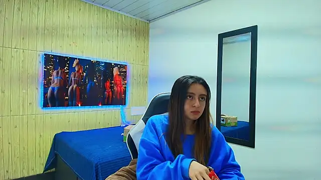 lala clark online show from 15, 1, 2026