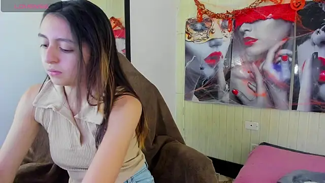 lala clark online show from 5, 11, 2025