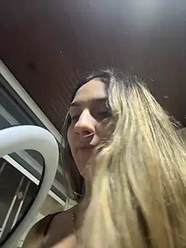  Sarah honeey  online show from 2, 10, 2025
