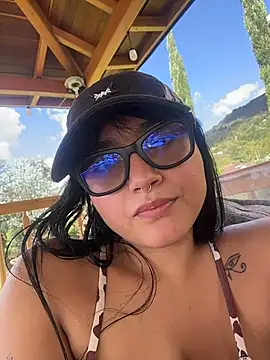 amberhoney02 online show from 2, 11, 2025