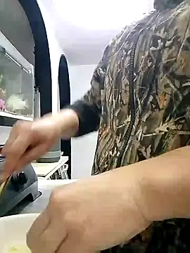 abysaenz online show from 8, 10, 2025