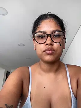 miiabrown18 online show from 9, 11, 2025