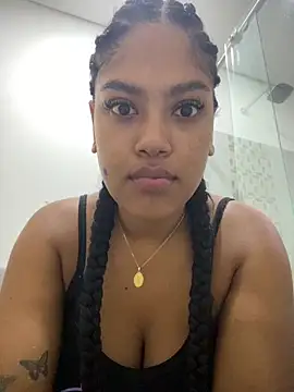 miiabrown18 online show from 4, 11, 2025