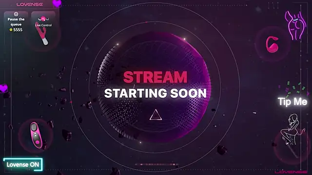 Snapshot of luluubloomm chatting on 12, 11, 2025 luluubloomm online show from 12, 11, 2025