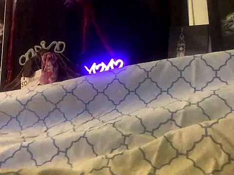 blondebarbiebae online show from 28, 10, 2025