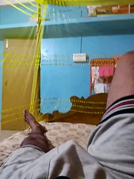 only woman online show from 10, 11, 2025