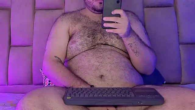 Snapshot of big_bearr chatting on 16, 5, 2026 big bearr online show from 16, 5, 2026