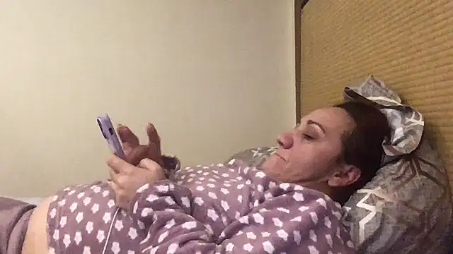 paula19800 online show from 21, 11, 2025