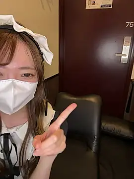 Moe v v online show from 30, 10, 2025