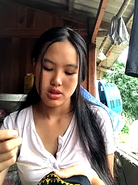 Mai lovely online show from 26, 10, 2025