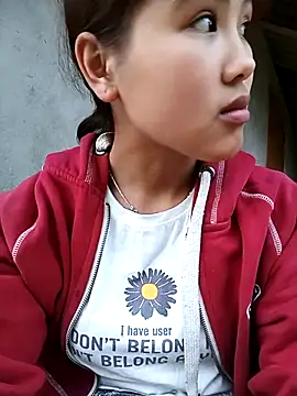 Mai lovely online show from 2, 3, 2026