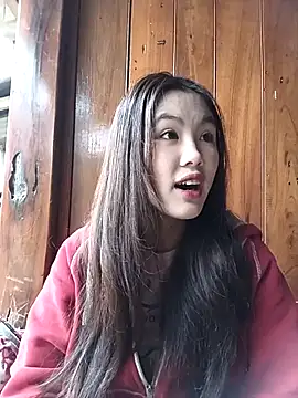 Mai lovely online show from 17, 12, 2025