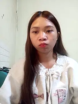 Mayy1 online show from 22, 10, 2025