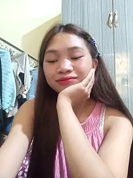 Mayy1 online show from 15, 10, 2025