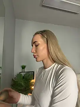 MaryDavies online show from 24, 3, 2026