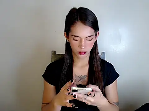 ashley bombshell online show from 28, 11, 2025