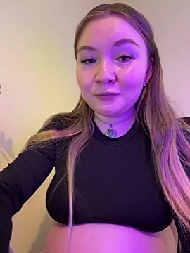 Amalie Smith online show from 28, 6, 2026