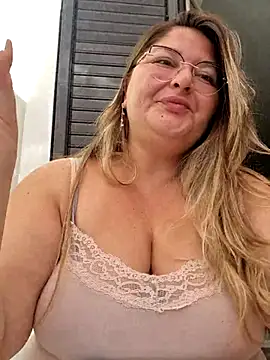 HornyBella88 online show from 10, 10, 2025