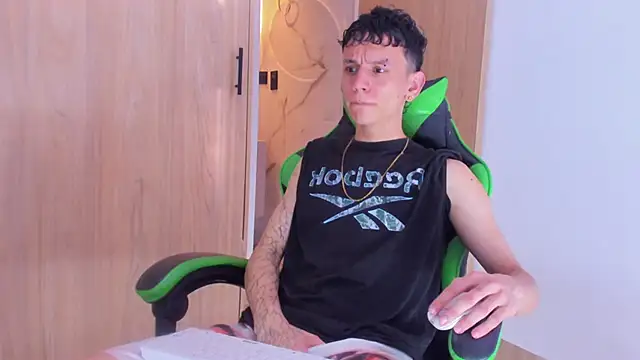 Skinny batman online show from 16, 10, 2025