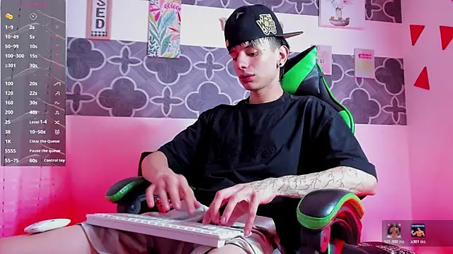 Skinny batman online show from 21, 12, 2025