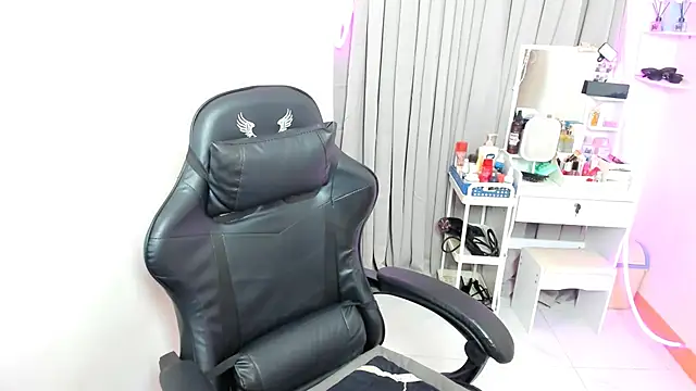 BubbbleButtDemi online show from 15, 6, 2026