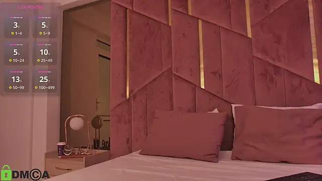 AriannaLure online show from 15, 11, 2025