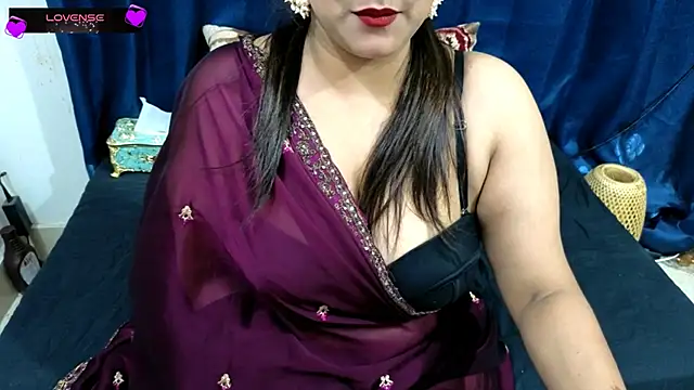 Sanvi-Queen online show from 24, 3, 2026