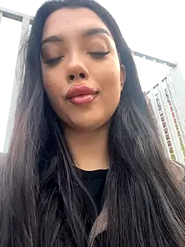 kiss Lissa online show from 19, 11, 2025