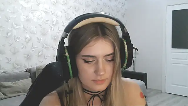 JerrieLoosle online show from 28, 9, 2025