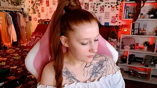 Ayla Hicks online show from 9, 1, 2026