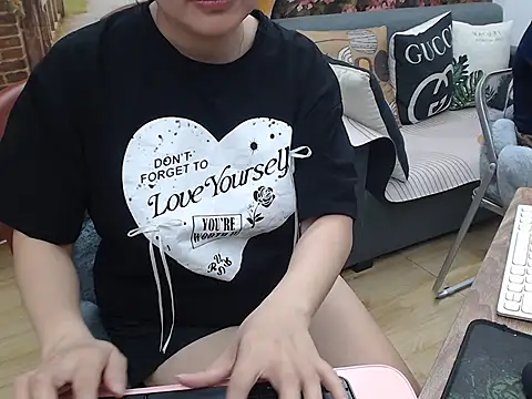 Lilya 39 online show from 29, 10, 2025