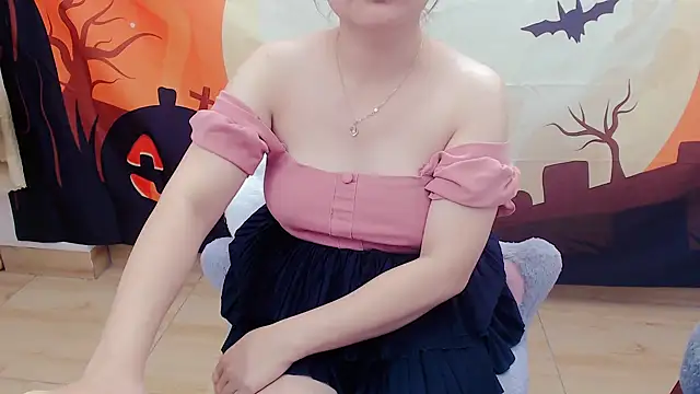 Lilya 39 online show from 31, 10, 2025