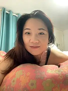 Momo-9988 online show from 7, 11, 2025