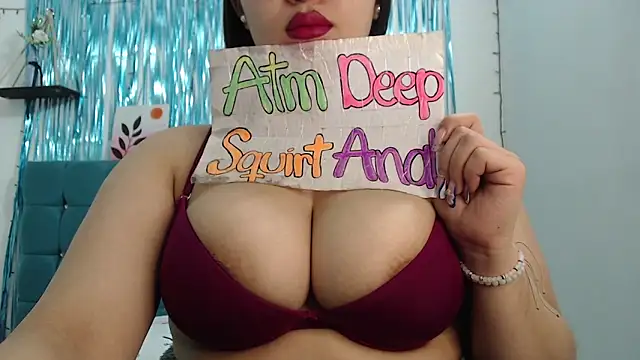 Snapshot of Emilyfire_69 chatting on 1, 7, 2026 Emilyfire 69 online show from 1, 7, 2026