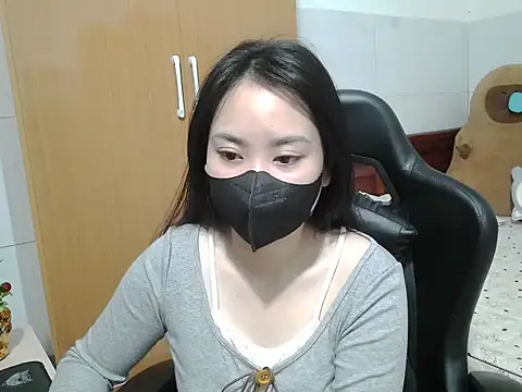 Lilybelle039 online show from 28, 11, 2025