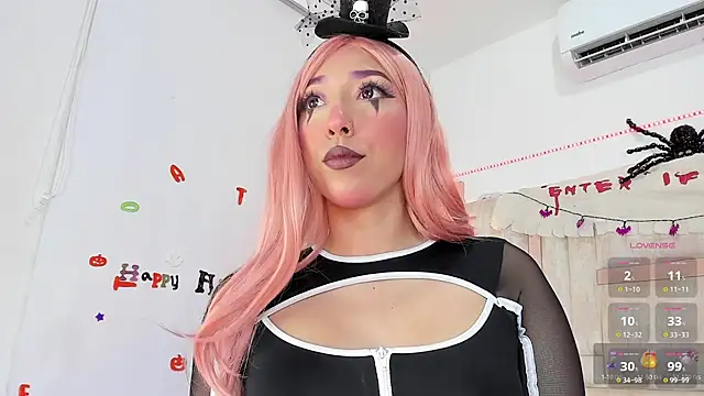 emily  walker online show from 31, 10, 2025