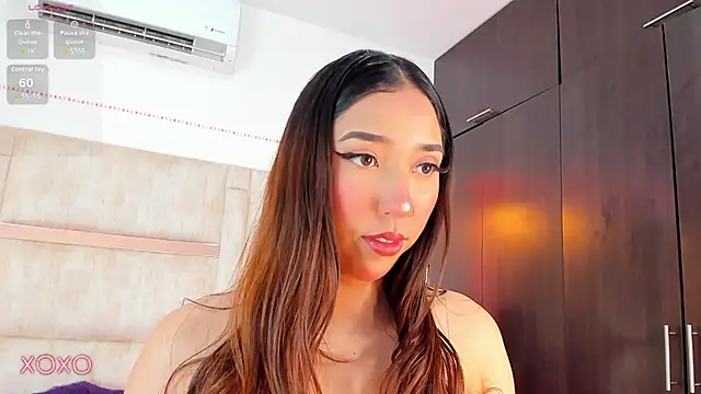 emily  walker online show from 12, 11, 2025