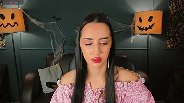 LisaFoxie online show from 29, 10, 2025