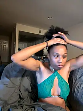 YeahhhitsBreezy online show from 29, 9, 2025