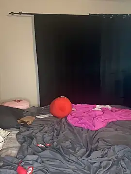 YeahhhitsBreezy online show from 10, 3, 2026