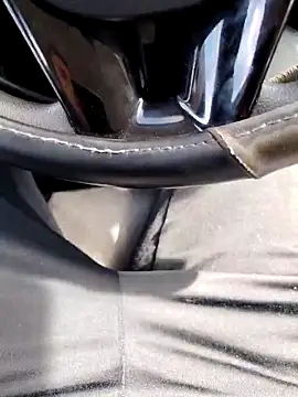 Gigolo31per31 online show from 5, 11, 2025