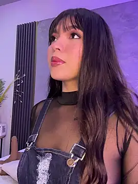 Samantha Hans online show from 5, 2, 2026