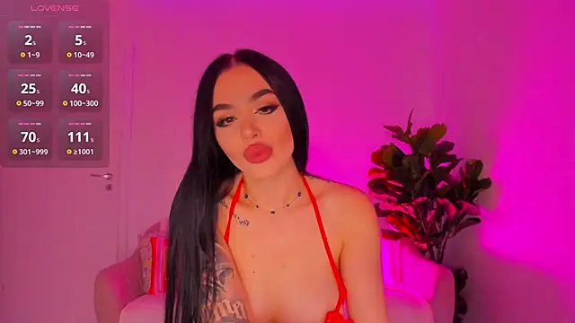 TiaBelle online show from 11, 11, 2025