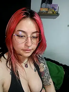 Iluromi online show from 25, 10, 2025