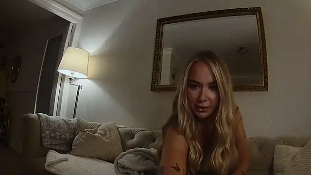 BarbieDolly x online show from 28, 9, 2025