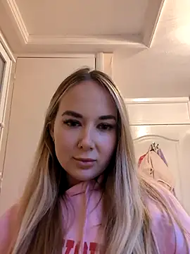 BarbieDolly x online show from 26, 10, 2025