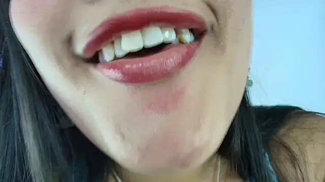 Hinata 21  online show from 9, 2, 2026